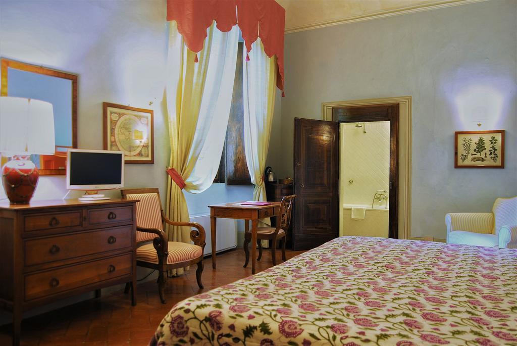 Villa Il Poggiale Dimora Storica Сан-Кашіано-ін-Валь-ді-Пеза Екстер'єр фото